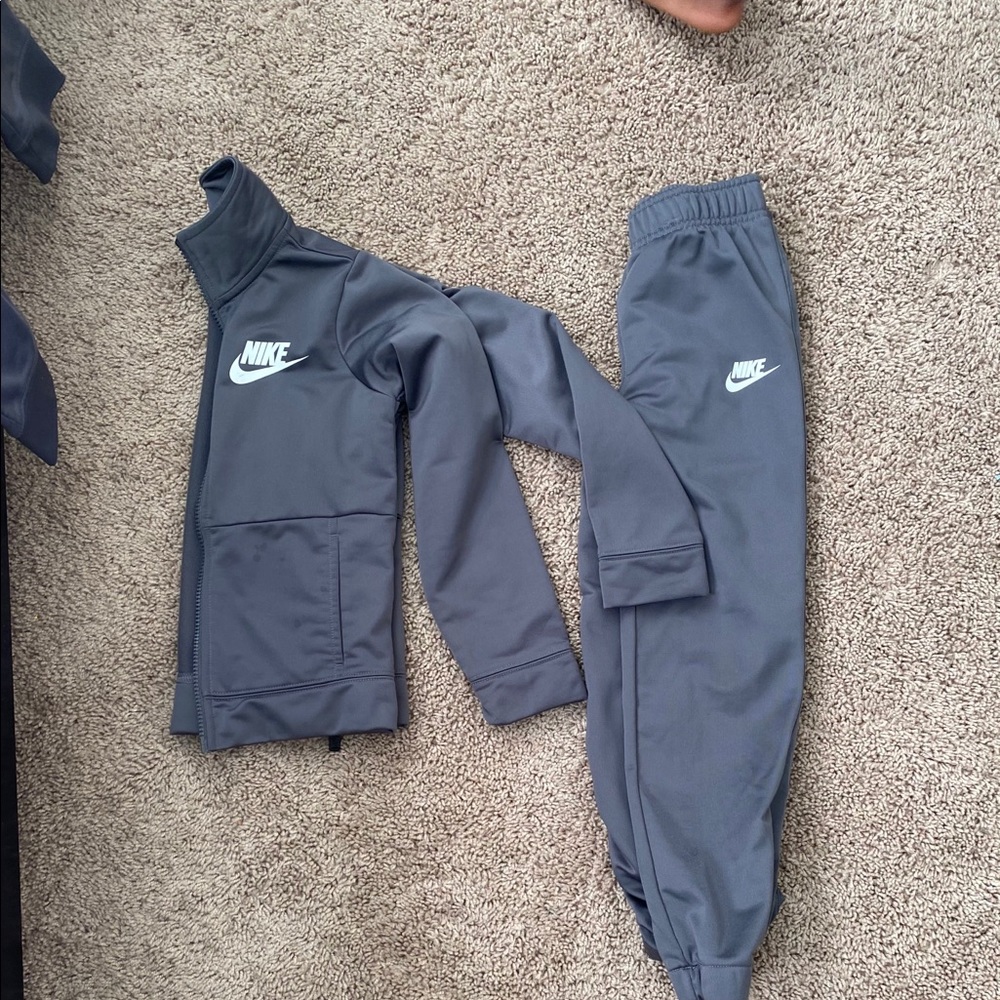 Nike set